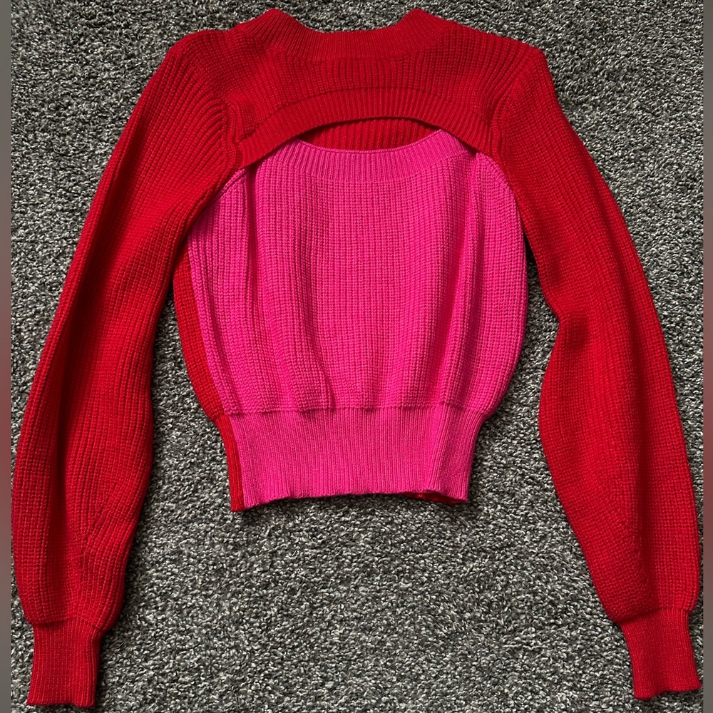 New knit cutout crop sweater